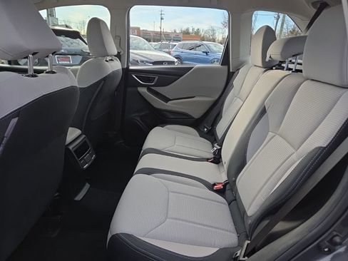 Used 2023 Subaru Forester image 11