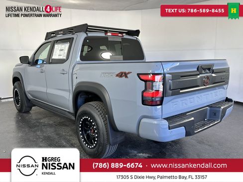 New 2025 Nissan Frontier PRO-4X w/ Interior Protection Package image 8