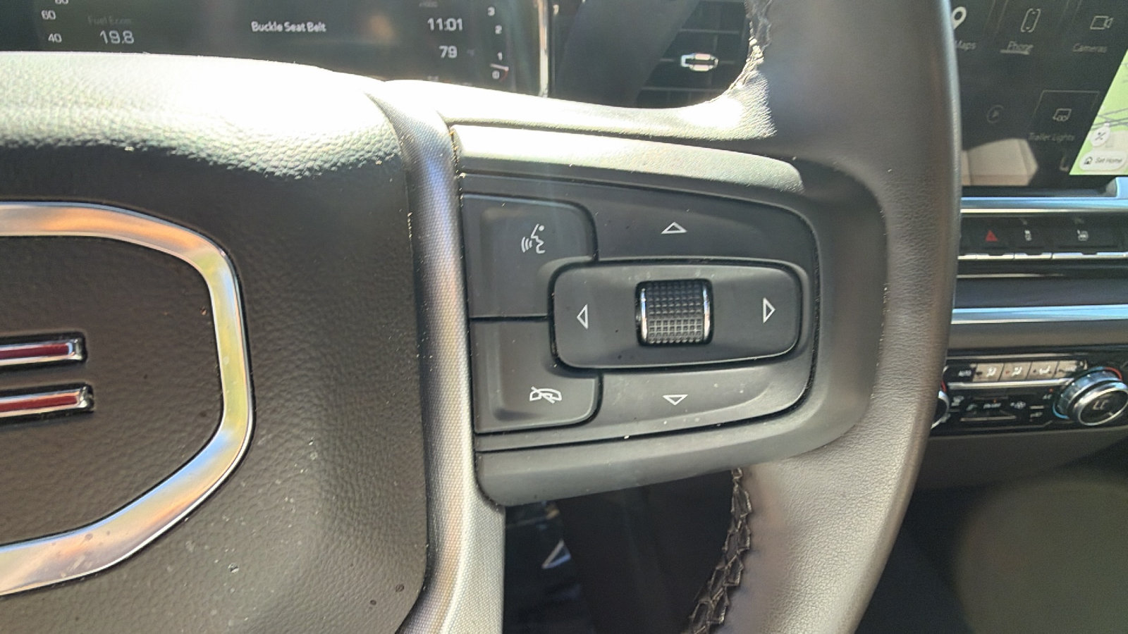 Used 2025 GMC Sierra 1500 SLT AWD/4WD image 28
