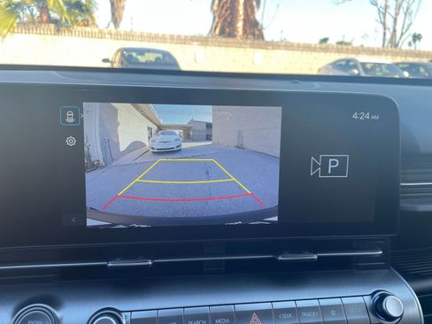 Used 2025 Hyundai Kona SEL image 24