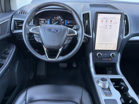 Certified 2024 Ford Edge SEL image 25