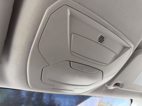 Used 2014 Ford C-MAX SE w/ Equipment Group 202A FWD image 28