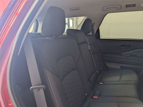Used 2023 Nissan Pathfinder SV AWD/4WD image 29