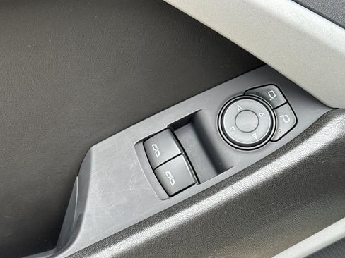 Used 2023 Chevrolet Camaro LT RWD image 12