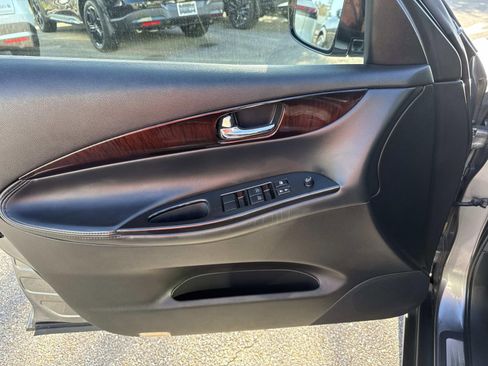 Used 2014 INFINITI QX50 Journey image 20