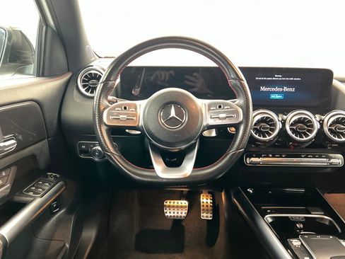 Used 2023 Mercedes-Benz GLA 250 image 12