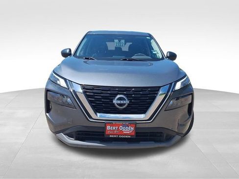 Certified 2023 Nissan Rogue S FWD image 2