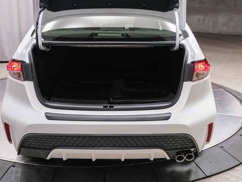 Used 2022 Toyota Corolla SE image 26