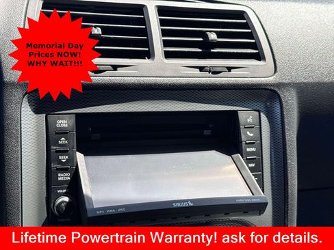 Used 2014 Dodge Challenger R/T RWD image 12