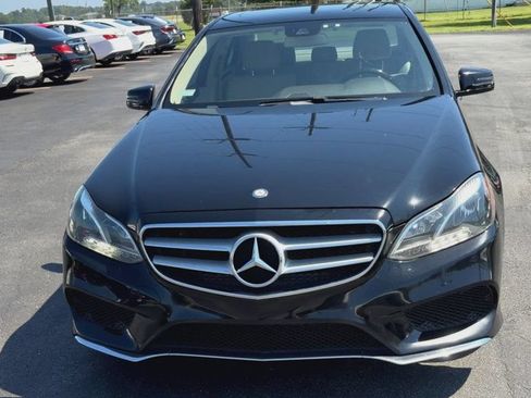 Used 2015 Mercedes-Benz E 350 Sedan image 3
