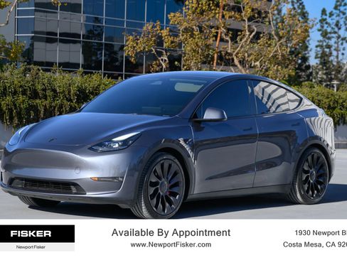Used 2023 Tesla Model Y Performance AWD/4WD image 5