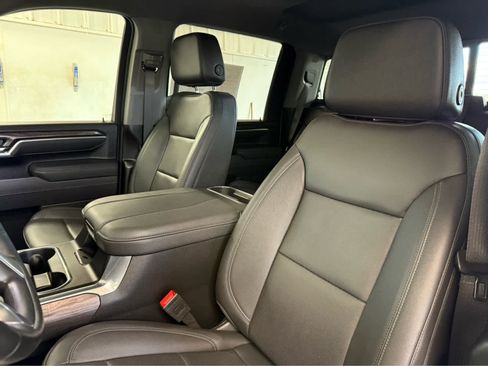 Used 2025 Chevrolet Silverado 3500 LTZ w/ LTZ Plus Package image 13