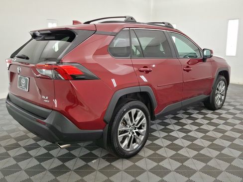 Certified 2023 Toyota RAV4 XLE Premium AWD/4WD image 25