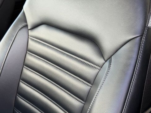 Certified 2024 Ford Edge SEL w/ Convenience Package image 30