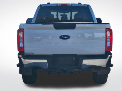Used 2024 Ford F250 XL w/ XL Off-Road Package image 8