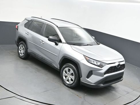 Used 2021 Toyota RAV4 LE image 36