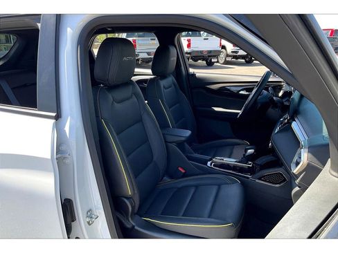 Used 2025 Chevrolet TrailBlazer ACTIV w/ Convenience Package image 7