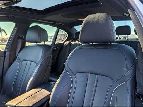 Used 2023 BMW M550i xDrive w/ Executive Package image 16