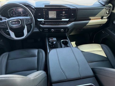 Used 2024 GMC Sierra 1500 Elevation w/ Elevation Premium Package AWD/4WD image 21