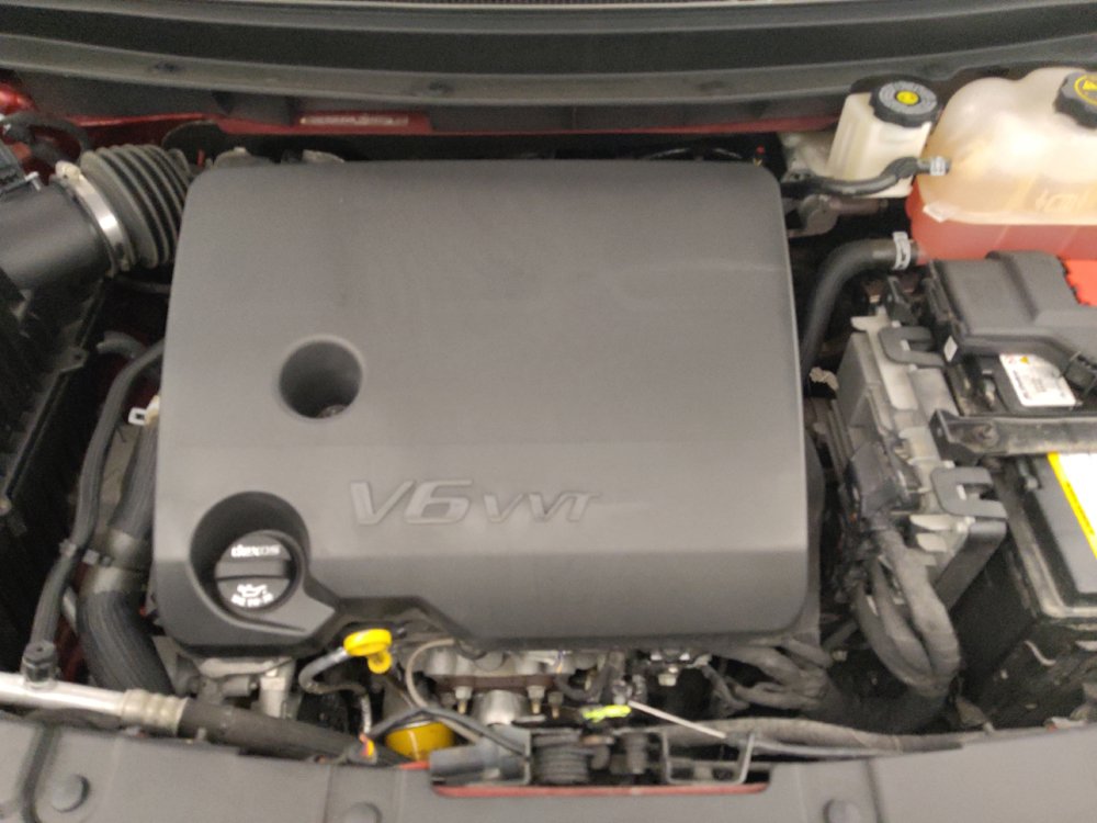 Used 2023 Chevrolet Traverse LT FWD image 30