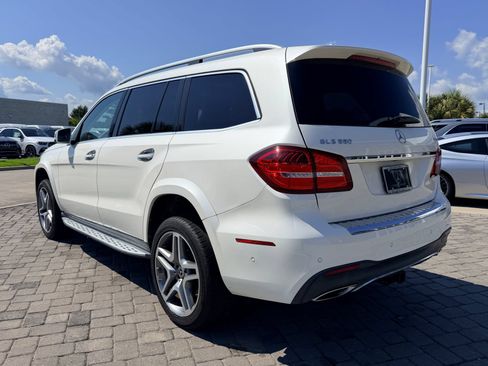 Used 2018 Mercedes-Benz GLS 550 4MATIC image 11