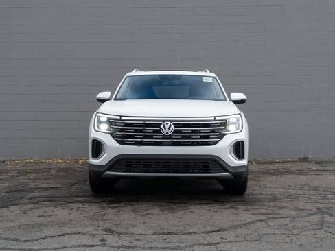 New 2026 Volkswagen Atlas SEL image 2