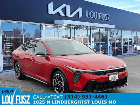 Used 2025 Kia K4 GT-Line w/ GT-Line Sunroof Package image 1