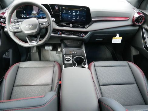 New 2026 Chevrolet Equinox RS w/ Convenience Package III AWD/4WD image 18
