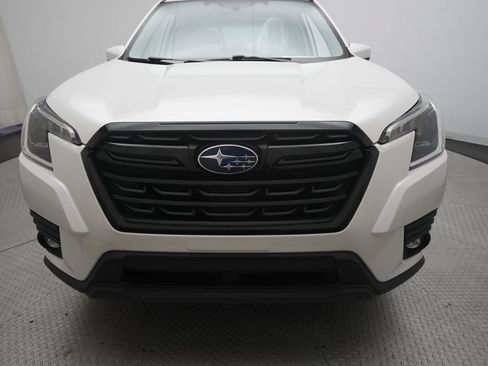 Used 2024 Subaru Forester Premium AWD/4WD image 22