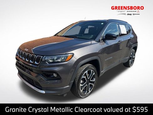 Used 2023 Jeep Compass Limited AWD/4WD image 1