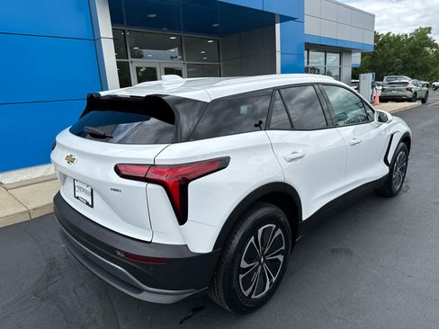 Used 2024 Chevrolet Blazer EV LT AWD/4WD image 7