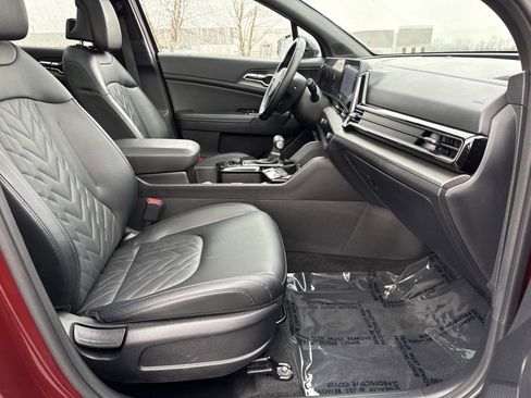 Used 2024 Kia Sportage X-Line w/ X-Line Premium Package image 19