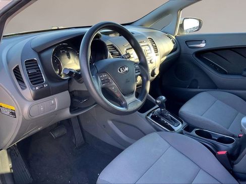 Used 2018 Kia Forte LX FWD image 13