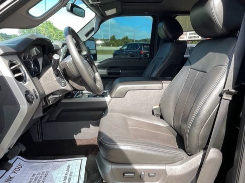 Used 2015 Ford F250 Lariat w/ Lariat Ultimate Package AWD/4WD image 14