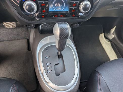 Used 2014 Nissan Juke SL AWD/4WD image 14