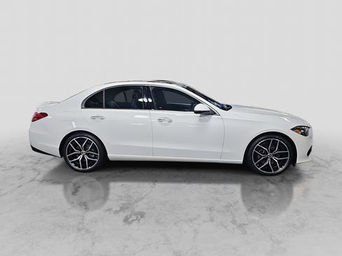 Used 2026 Mercedes-Benz C 300 Sedan image 4
