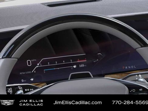 New 2026 Cadillac Escalade ESV Platinum Sport w/ LPO, Floor Liner Package image 18