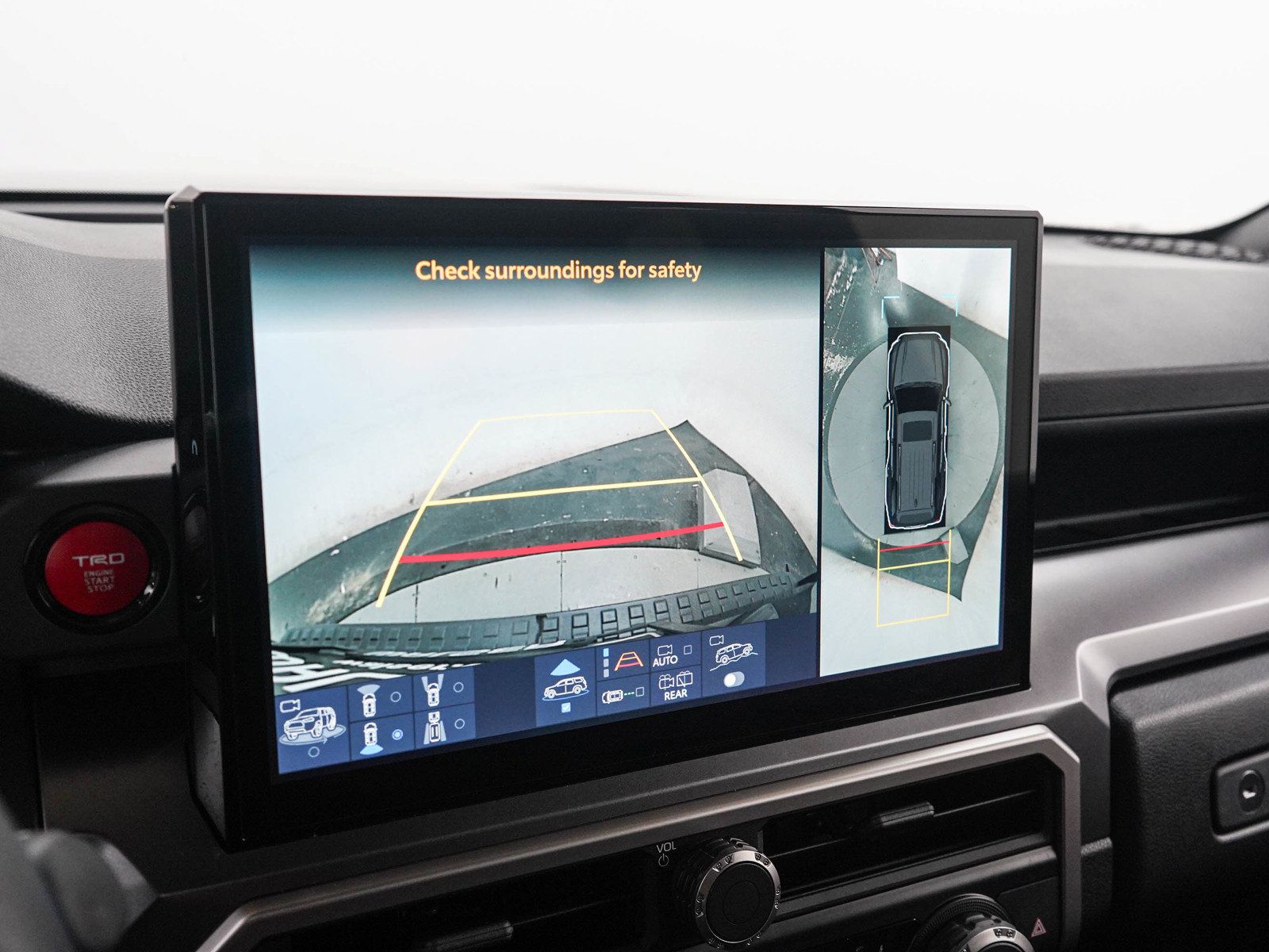 Used 2025 Toyota 4Runner TRD Off-Road Premium w/ Tow Technology Package AWD/4WD image 22