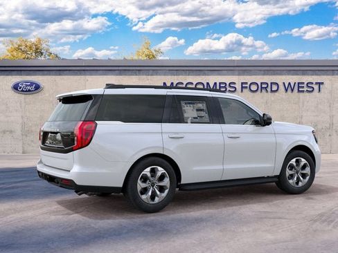 New 2027 Ford Expedition Active RWD image 7
