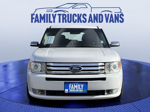 Used 2011 Ford Flex Limited w/ Rapid Spec Order Code image 3