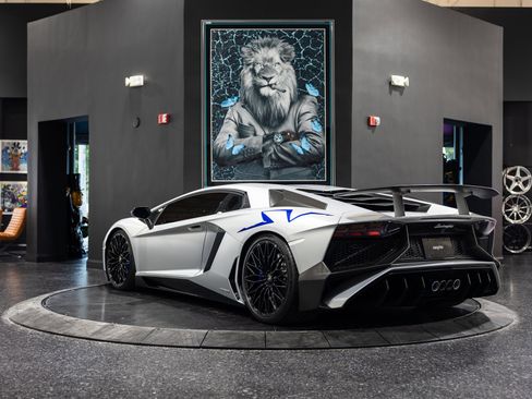 Used 2016 Lamborghini Aventador LP 750-4 Superveloce image 9