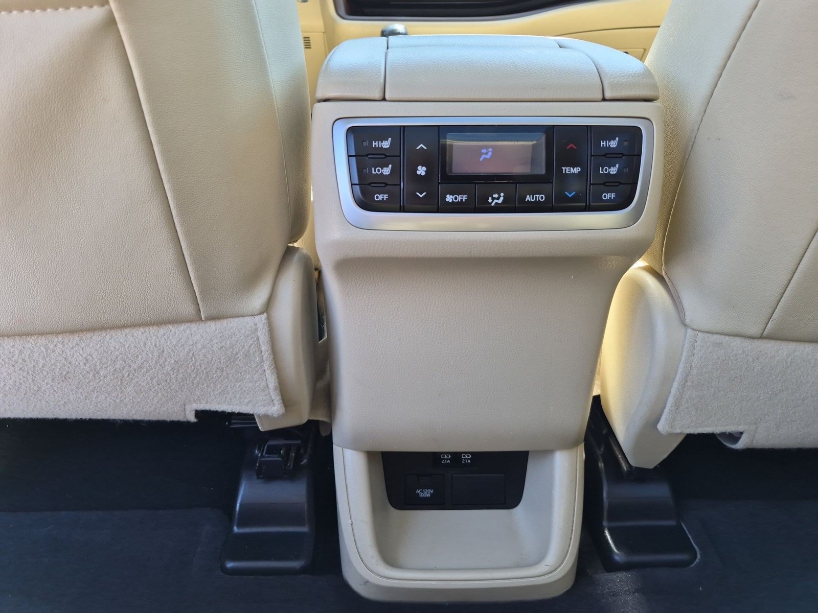 Used 2019 Toyota Highlander Limited Platinum AWD/4WD image 21