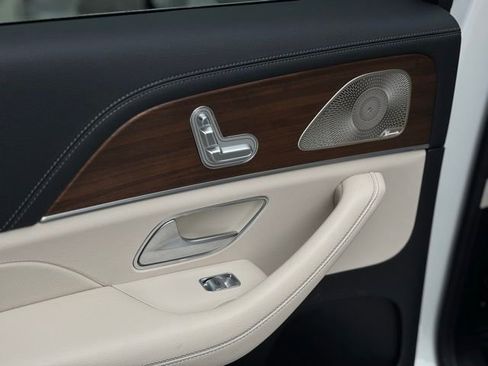 Certified 2022 Mercedes-Benz GLS 450 4MATIC image 67