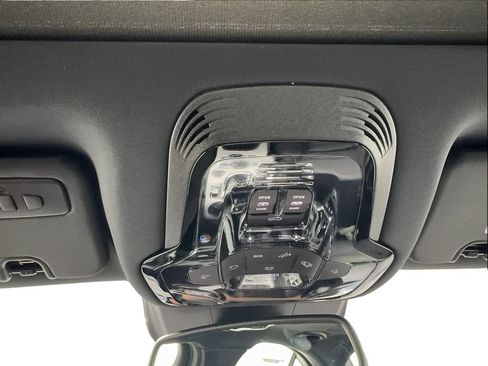 New 2026 Alfa Romeo Giulia w/ Driving Assist Package RWD image 44