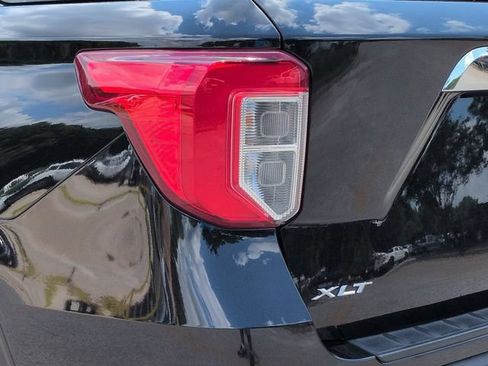 Certified 2023 Ford Explorer XLT w/ Equipment Group 202A RWD image 14