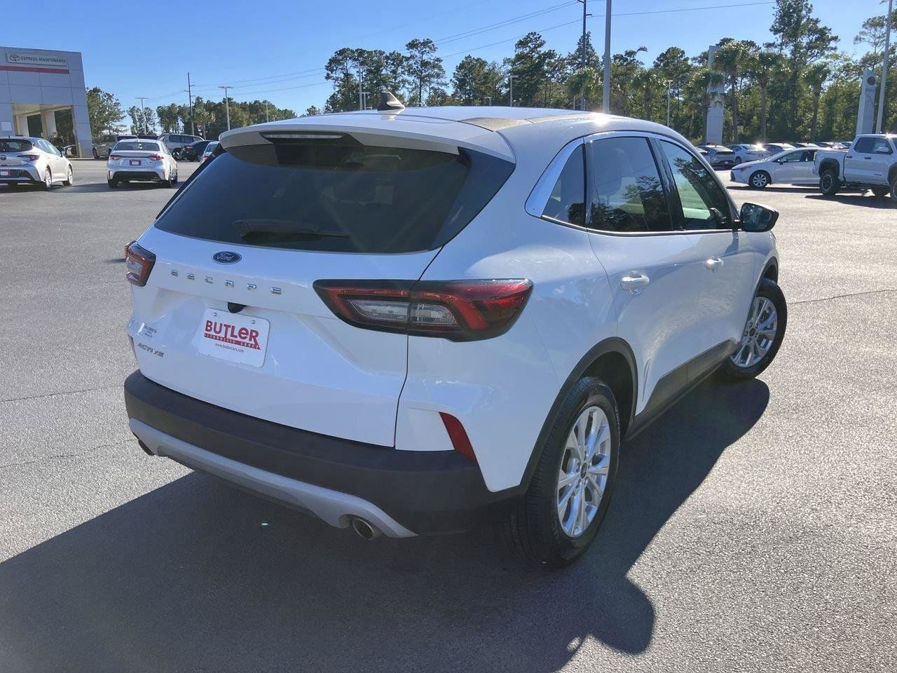 Used 2023 Ford Escape Active FWD image 5