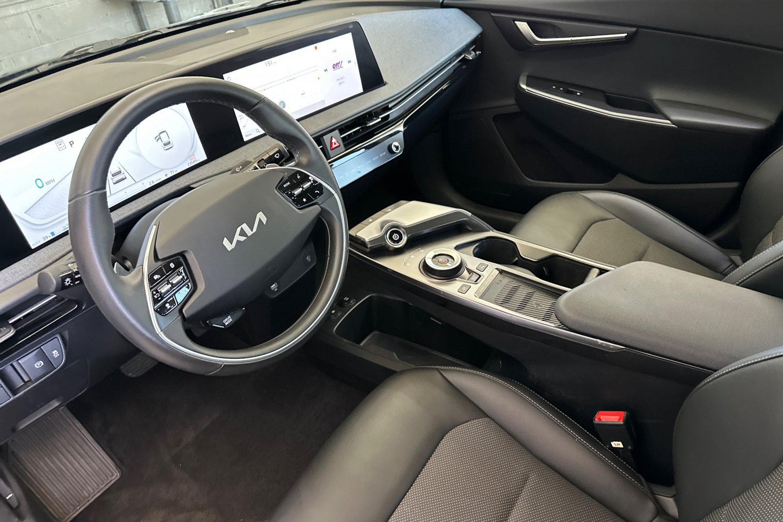 Certified 2024 Kia EV6 Light RWD image 10