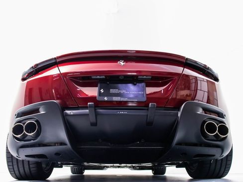 Certified 2025 Ferrari Roma Spider image 23