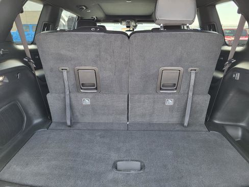 New 2025 Jeep Grand Cherokee L Limited w/ Black Appearance Package image 12