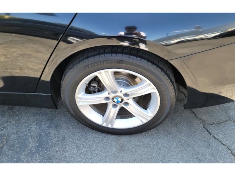 Used 2012 BMW 328i Sedan RWD image 8